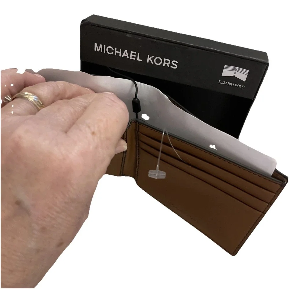 Michael‎ Kors Men's Andy Slim Billfold Leather Wallet  New in Box with Tags